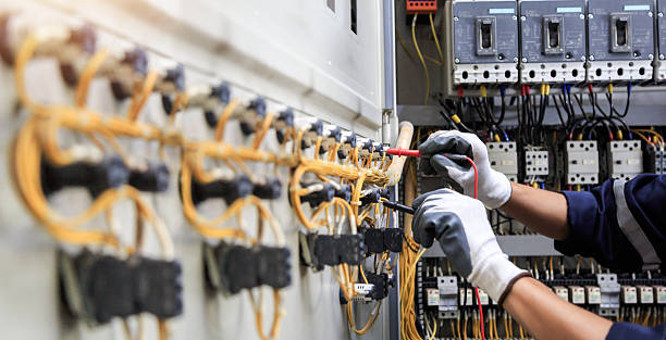 Professional Electrician technician working in Citrus City, TX
